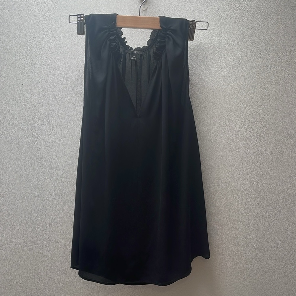 Ann Taylor Petite Black Sleeveless Ruffle Neck Blouse – Size SP